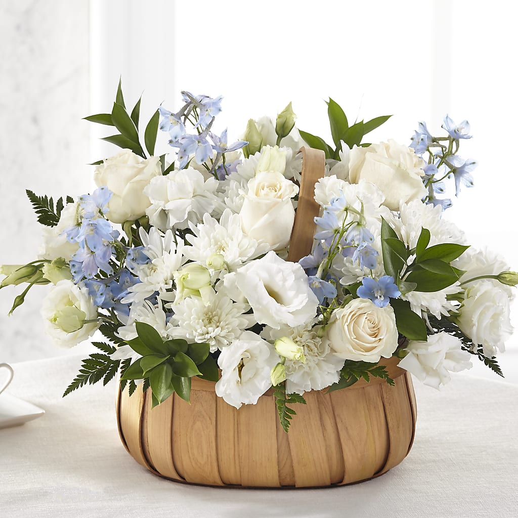 Sincerely Heartfelt Basket – Flowers In Spring Llc, Lynchburg VA