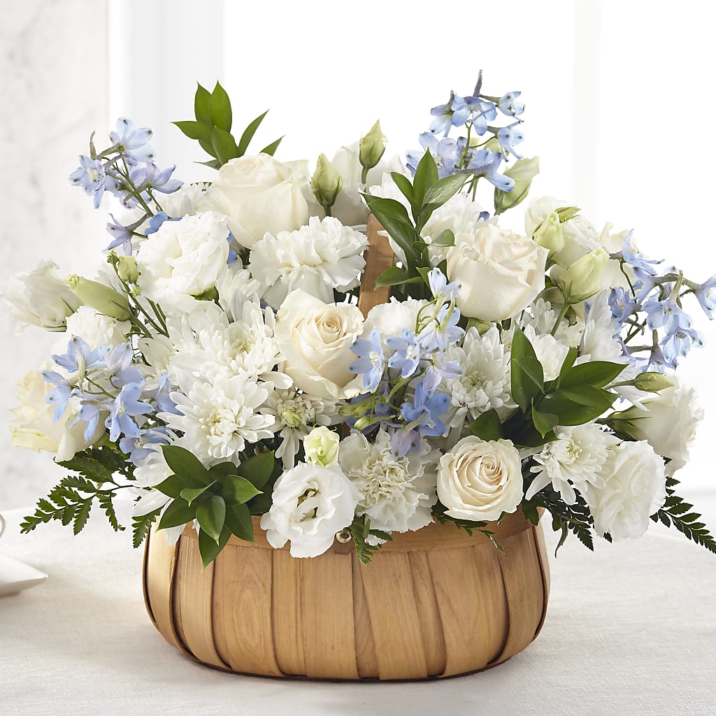 Sincerely Heartfelt Basket – Flowers In Spring Llc, Lynchburg VA