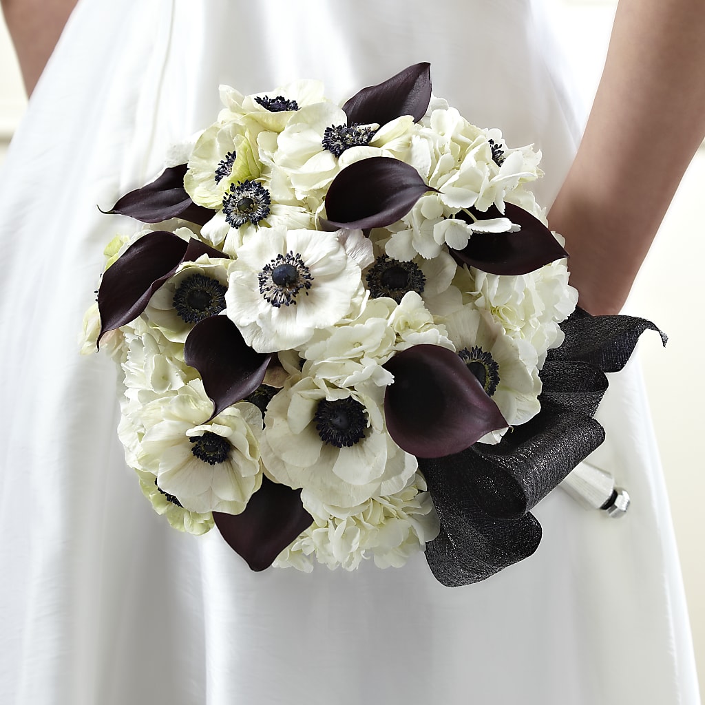 To Have and To Hold Bouquet – Flowers In Spring Llc, Lynchburg VA