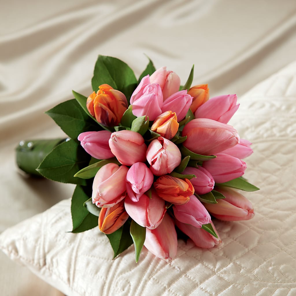 Embraceable Bouquet – Flowers In Spring Llc, Lynchburg VA