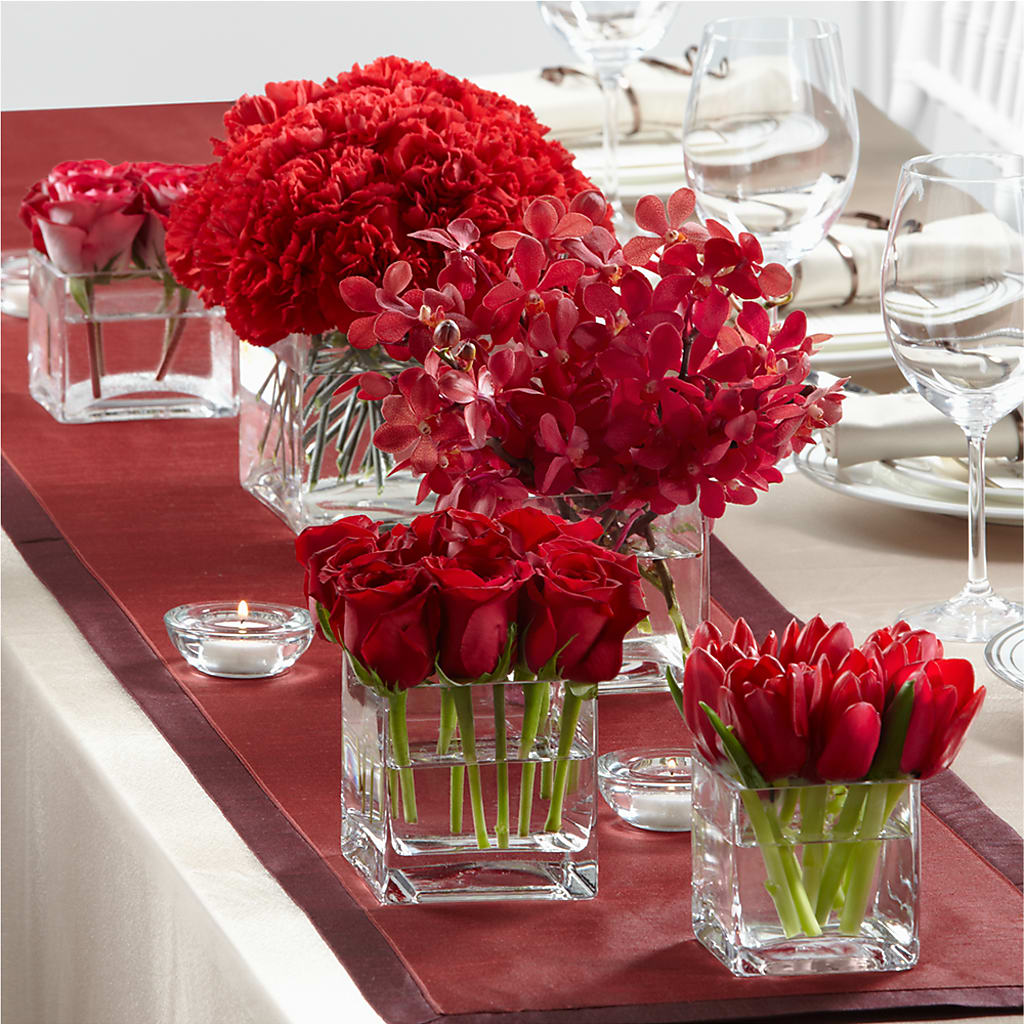 Modern Grace Centerpiece – Flowers In Spring Llc, Lynchburg VA