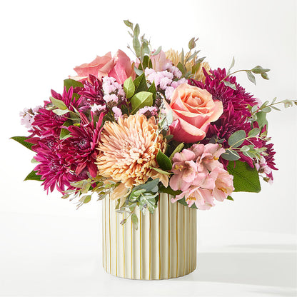 Berry Cobbler Bouquet with Ivory Vase –  Flowers In Spring Llc, Lynchburg VA